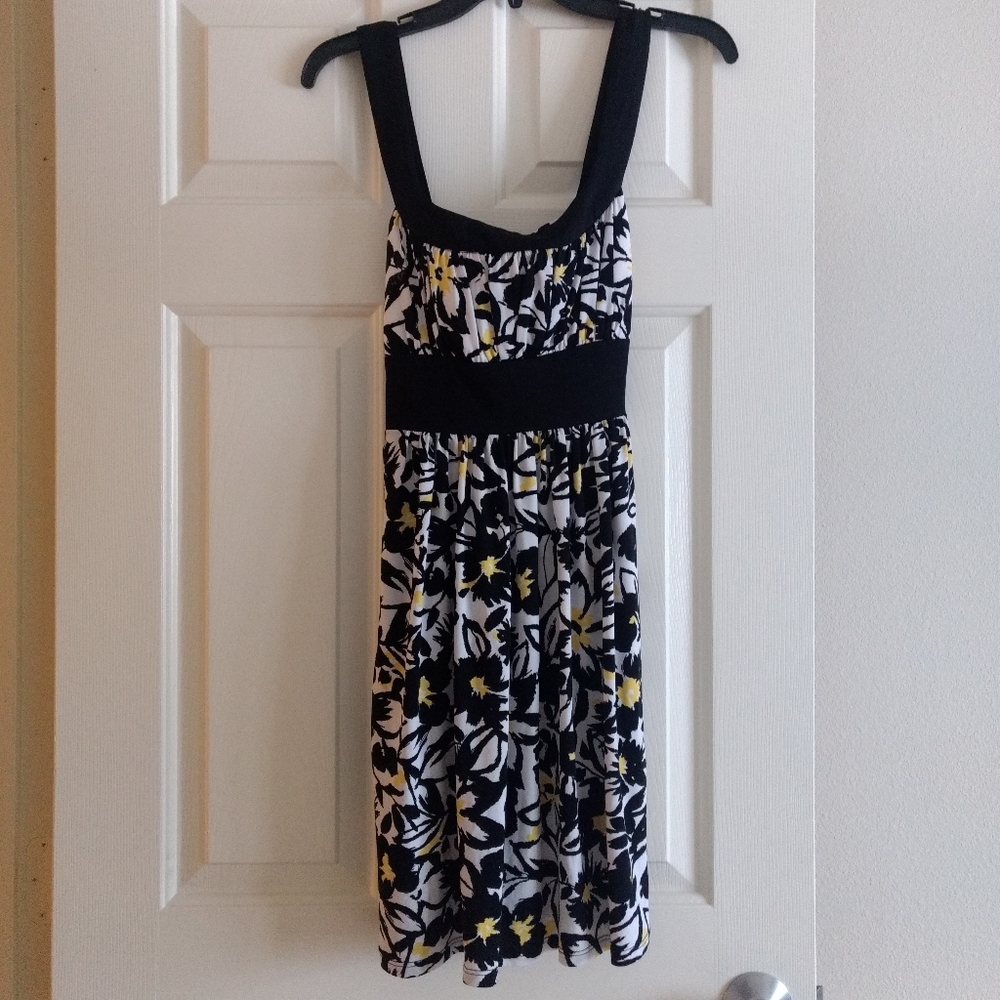 Black, white, and yellow floral dress